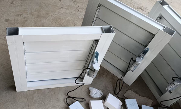電動百葉窗